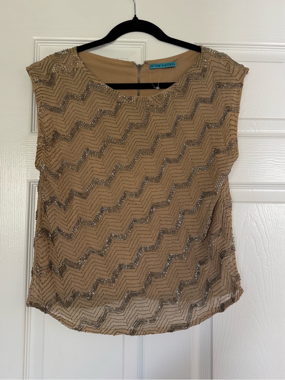 Alice + Olivia Beige Chevron Sequin Cap-Sleeve Blouse
